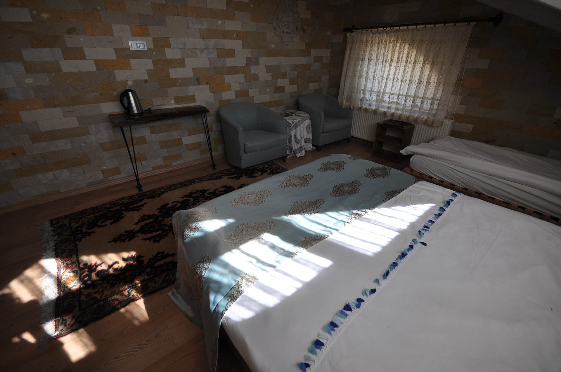 Deluxe Room 105